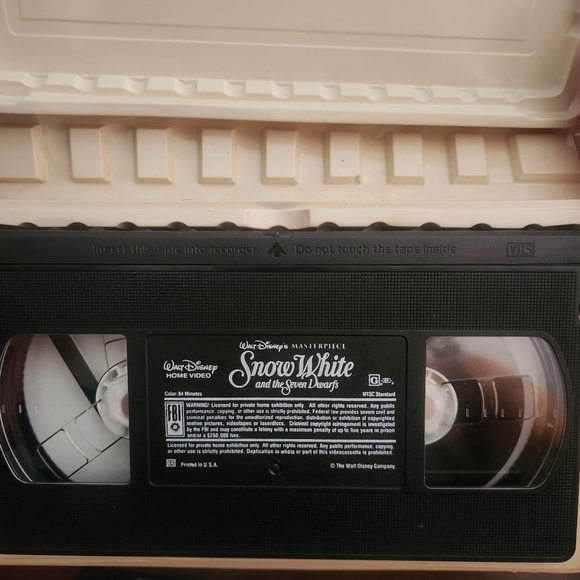 Vintage Disney VHS bundle of 6 - Picture 5 of 9